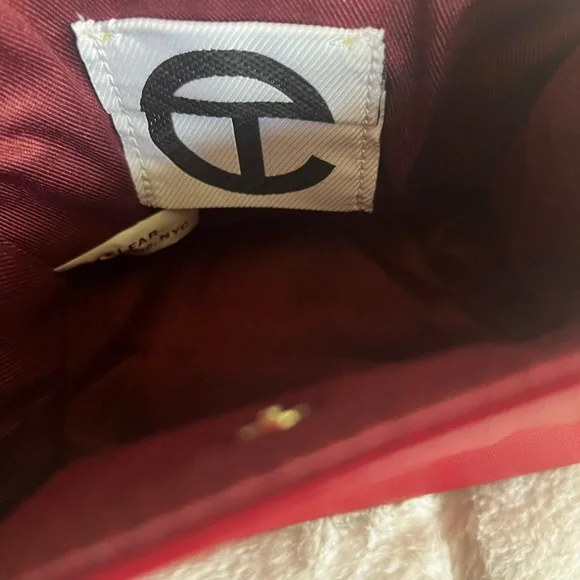 Telfar Women's Red Handbag - Picture 7 of 8